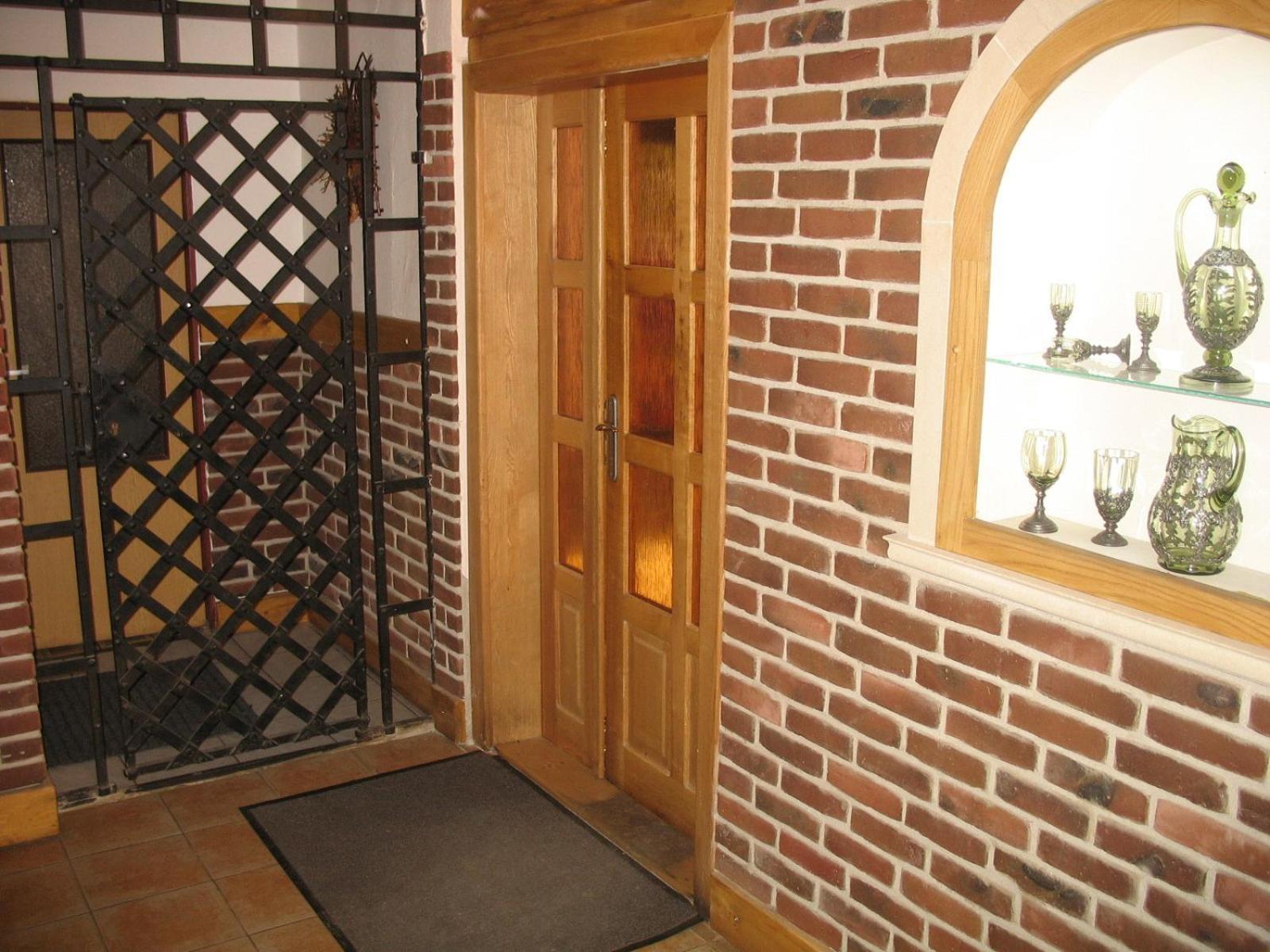 Hotel Penzion - Restaurace Na Vysince Turnov Exterior foto